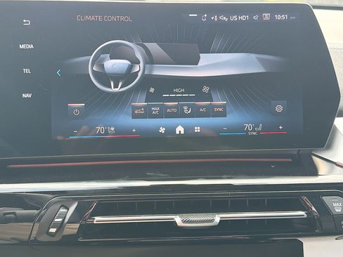 New 2026 BMW X2 xDrive28i w/ Technology Package AWD/4WD image 34