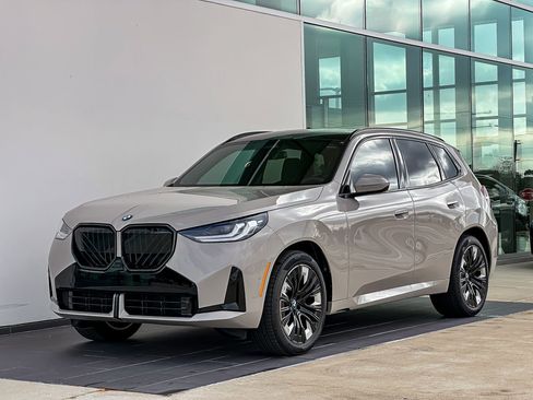 New 2026 BMW X3 xDrive30 image 9
