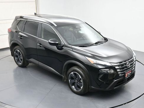 Certified 2024 Nissan Rogue SV w/ SV Premium Package AWD/4WD image 28