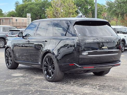 Used 2023 Land Rover Range Rover SE image 27