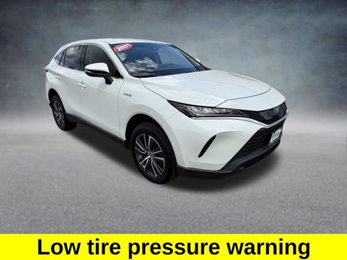Used 2021 Toyota Venza LE w/ Carpet Mat Package (TMS) AWD/4WD image 8