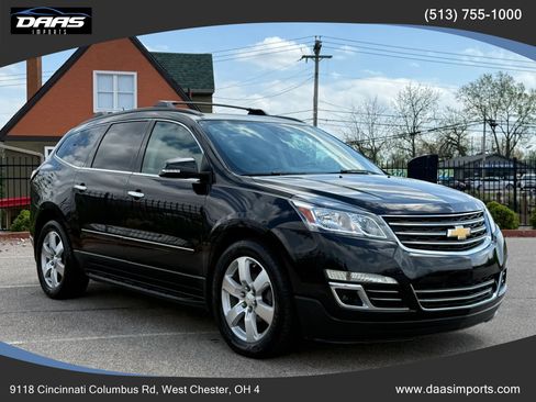 Used 2017 Chevrolet Traverse Premier image 3