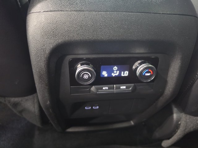 Used 2026 Buick Enclave Sport Touring AWD/4WD image 26