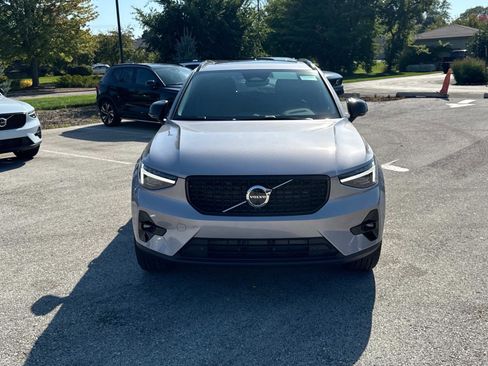New 2026 Volvo XC40 B5 Ultra w/ Climate Package image 2
