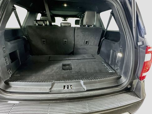 Used 2021 Ford Expedition Max XLT RWD image 31