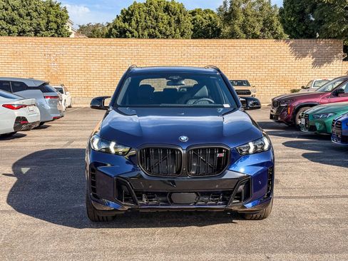 New 2026 BMW X5 M60i image 2