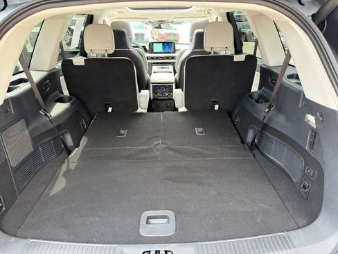Used 2025 Lincoln Aviator Reserve w/ Equipment Group 201A AWD/4WD image 55