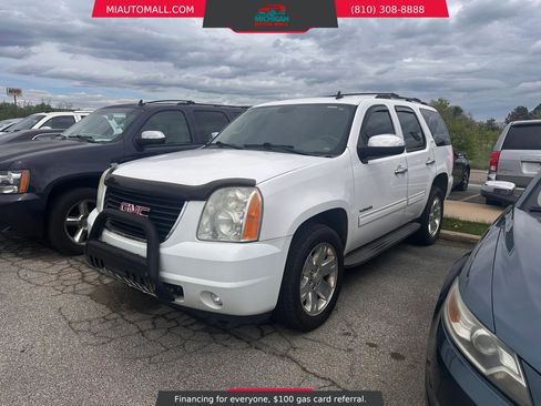 Used 2012 GMC Yukon SLT w/ SLT-2 Equipment Package AWD/4WD image 1