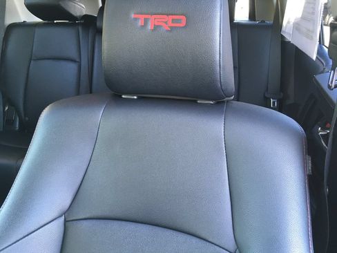 Used 2015 Toyota Highlander XLE AWD/4WD image 23