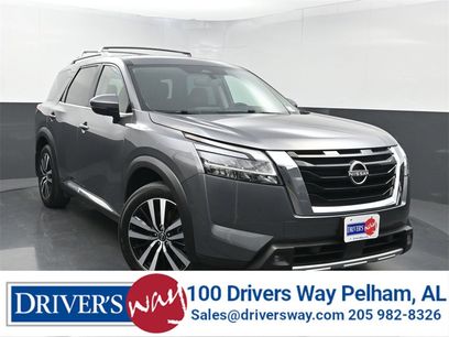 Used 2022 Nissan Pathfinder Platinum w/ Cargo Package