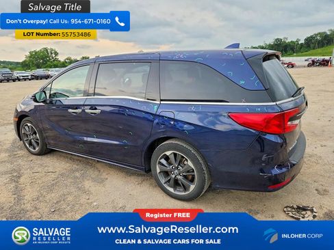 Used 2023 Honda Odyssey Elite image 3