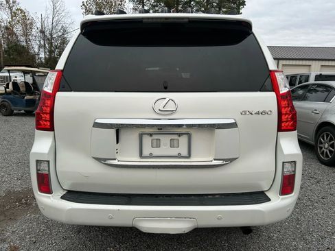 Used 2011 Lexus GX 460 image 6