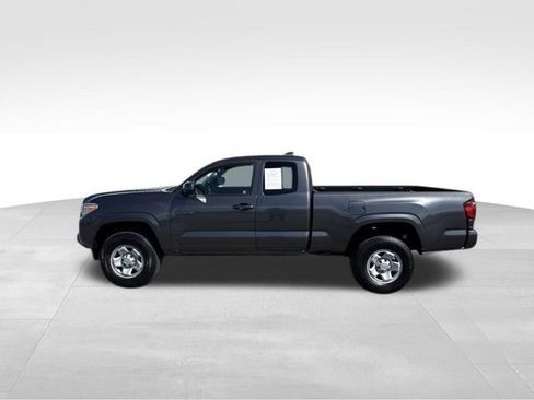 Used 2019 Toyota Tacoma SR w/ SR Convenience Package RWD image 5