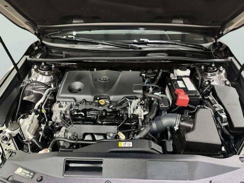 Used 2020 Toyota Camry XLE FWD image 73