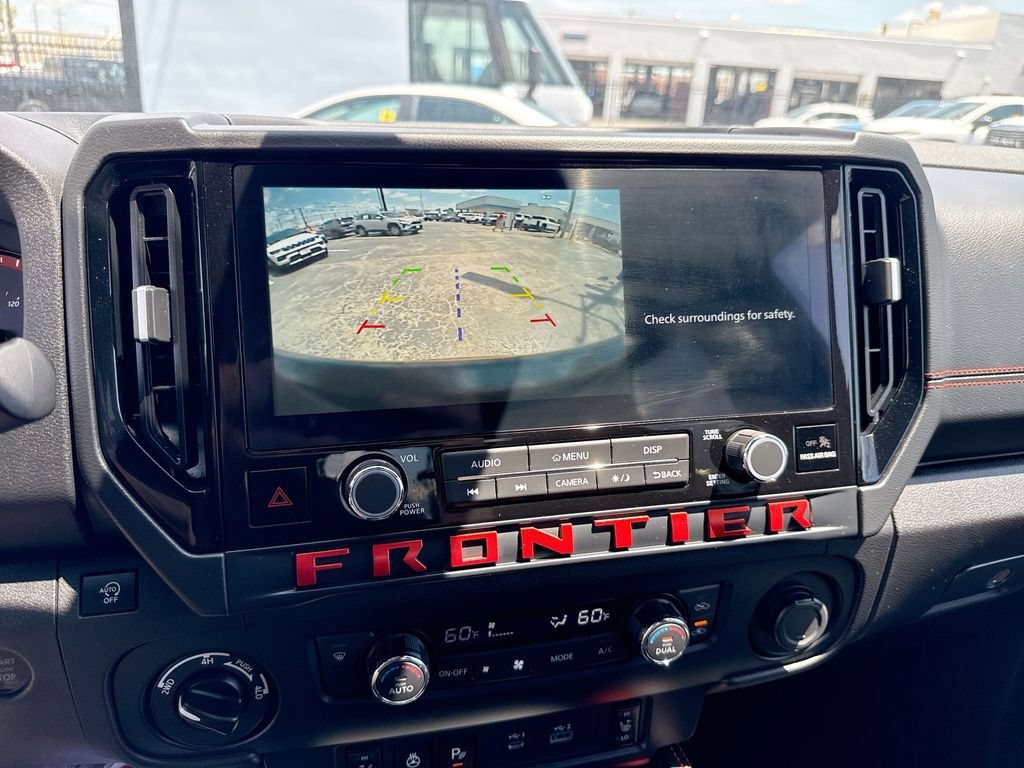 Used 2026 Nissan Frontier PRO-4X AWD/4WD image 18