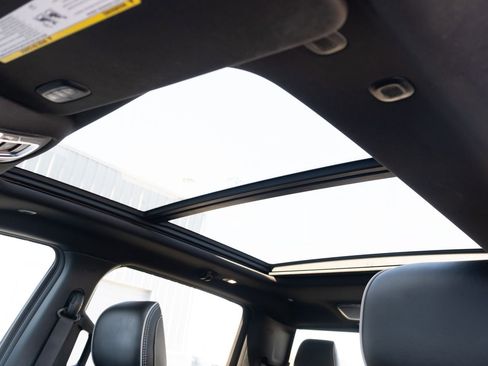 Used 2021 RAM 1500 Limited w/ Night Edition image 17