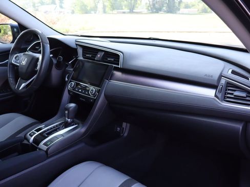 Used 2016 Honda Civic EX-T image 17