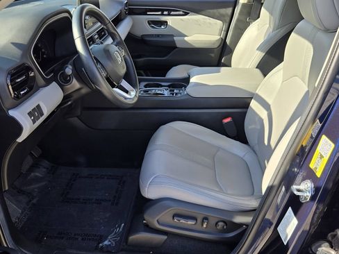 Used 2024 Honda Pilot EX-L image 10