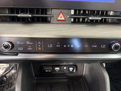 Certified 2023 Kia Sportage X-Pro Prestige AWD/4WD image 26