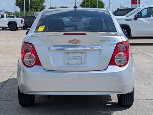 Used 2016 Chevrolet Sonic LT w/ Wheels and Fog Lamp Package image 5