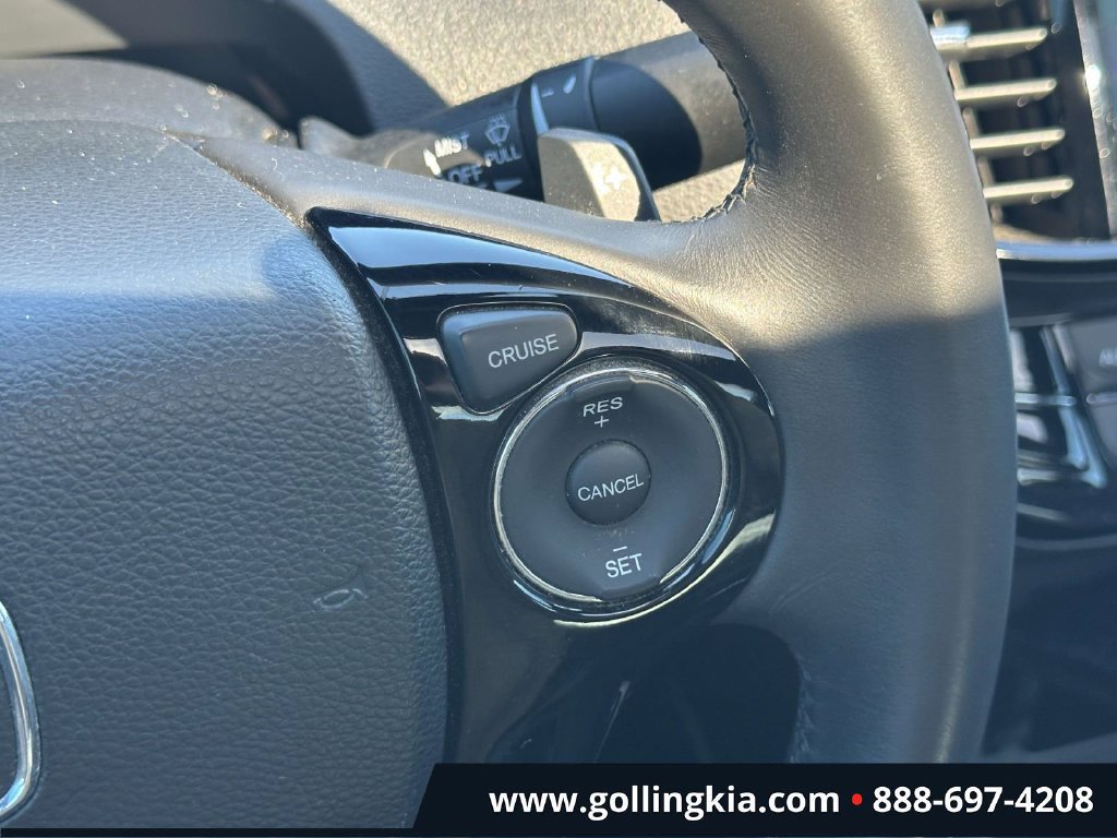 Used 2017 Honda Accord EX-L image 21