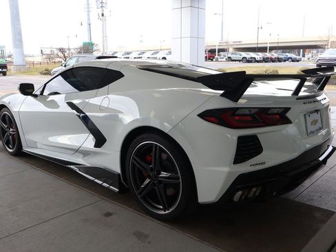 Used 2024 Chevrolet Corvette Stingray Preferred Cpe w/ 2LT image 8