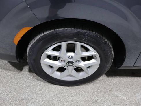Used 2024 Kia Soul LX w/ Option Group 015 FWD image 8