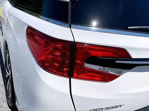 Used 2024 Honda Odyssey Touring image 26