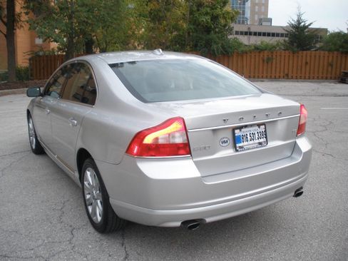 Used 2010 Volvo S80 3.2 image 7