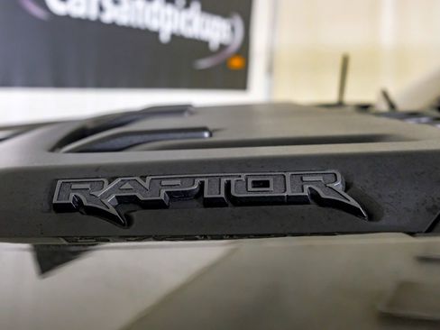 Used 2025 Ford F150 Raptor AWD/4WD image 45