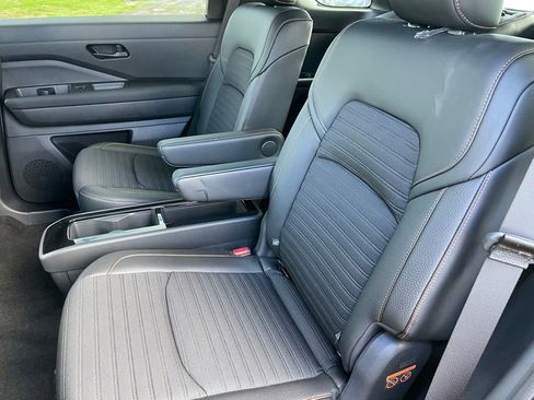 Certified 2023 Nissan Pathfinder Rock Creek image 8