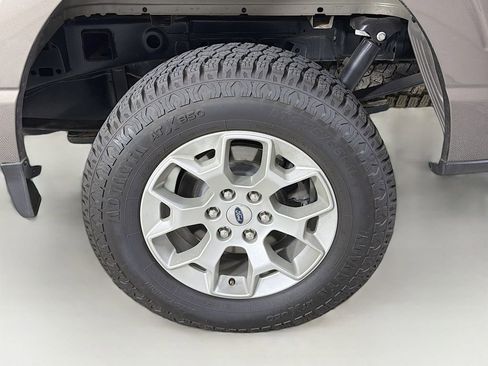 Used 2023 Ford F150 XLT image 30
