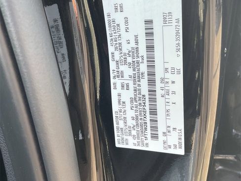 Used 2019 Ford F250 Platinum w/ Platinum Ultimate Package image 32