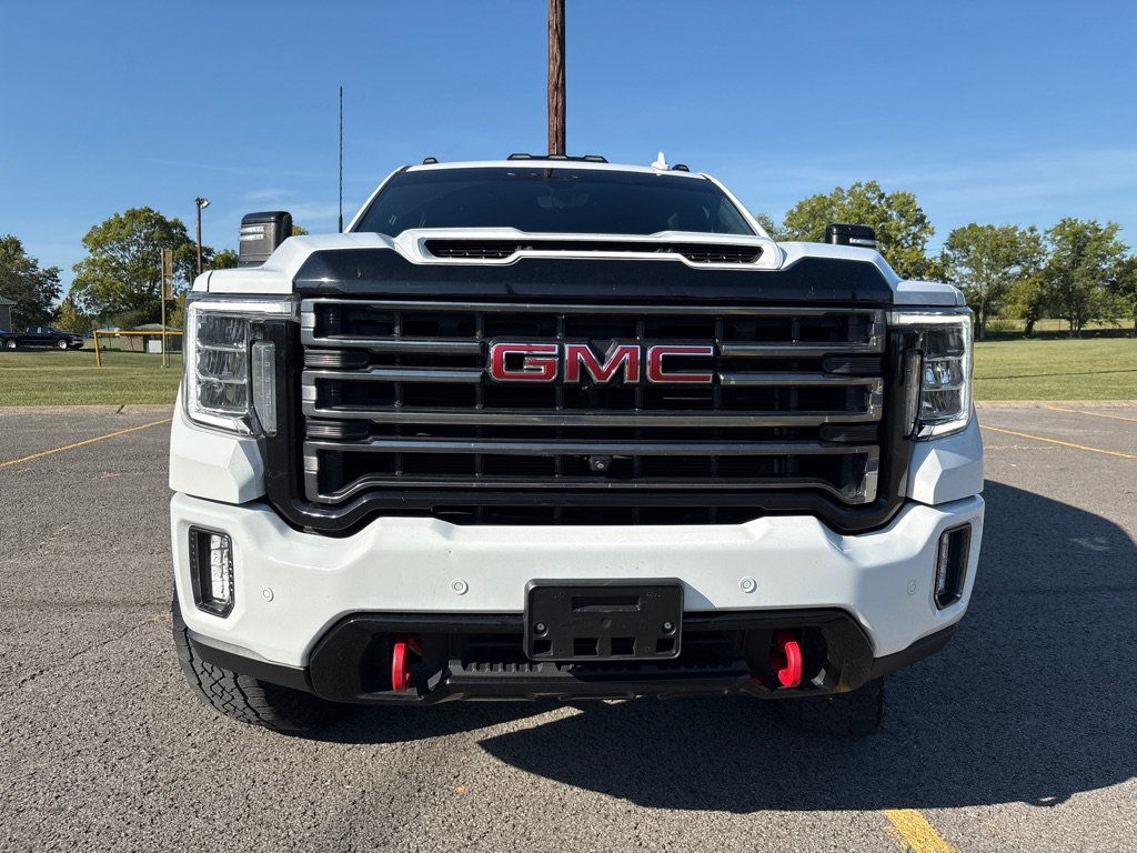 Used 2021 GMC Sierra 2500 AT4 w/ AT4 Premium Plus Package AWD/4WD image 9
