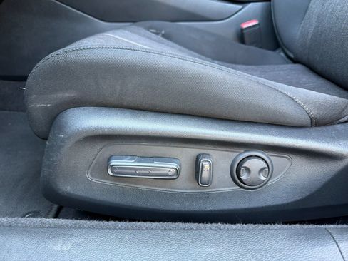 Used 2024 Honda Accord Sport image 12