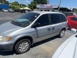 Used 2004 Dodge Caravan SE w/ Popular Equipment Group image 2