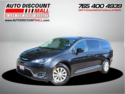 Used 2018 Chrysler Pacifica Touring-L w/ Advanced Safetytec Group