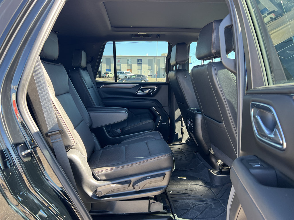 Used 2023 Chevrolet Tahoe High Country AWD/4WD image 24