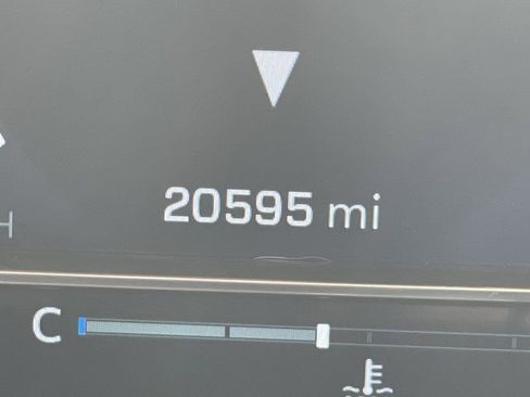 Used 2024 Chevrolet Silverado 1500 High Country w/ High Country Premium Package image 13