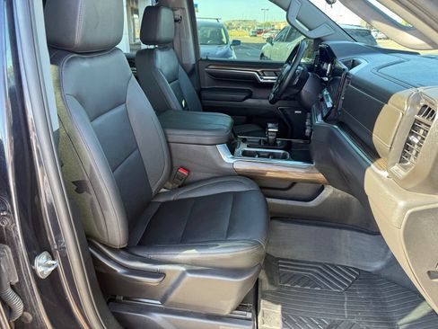 Used 2024 Chevrolet Silverado 1500 RST w/ Convenience Package II AWD/4WD image 37