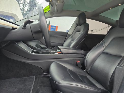 Used 2018 Tesla Model 3 Long Range image 21