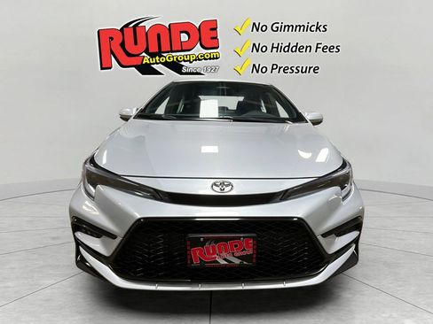 Used 2025 Toyota Corolla SE image 8