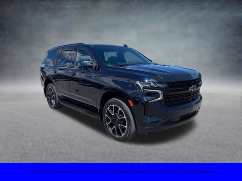 Used 2024 Chevrolet Tahoe RST w/ Luxury Package AWD/4WD image 3