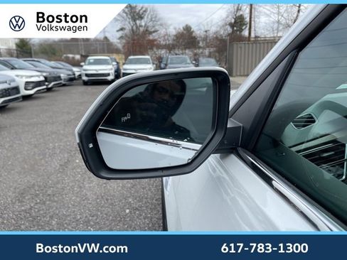 New 2026 Volkswagen Atlas SE image 8