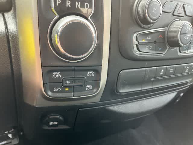 Used 2019 RAM 1500 Big Horn AWD/4WD image 29