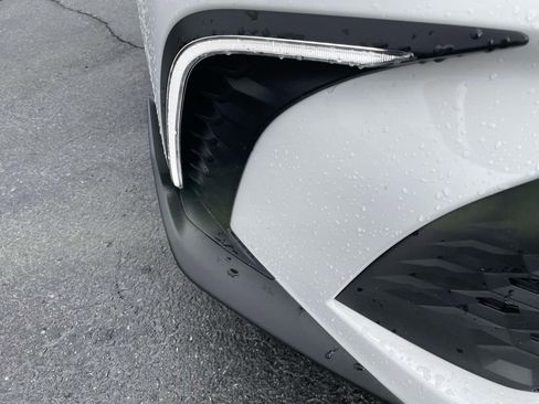 Used 2025 Toyota Camry SE w/ Multimedia Upgrade Package image 18