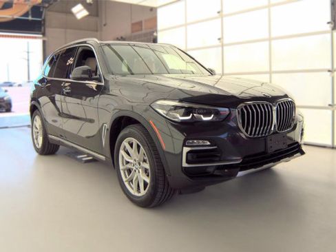Used 2020 BMW X5 xDrive40i w/ Premium Package AWD/4WD image 1
