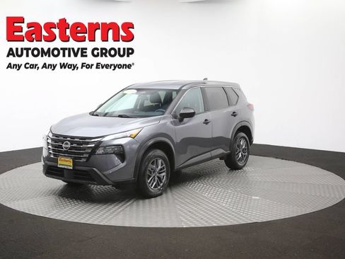 Used 2024 Nissan Rogue S AWD/4WD image 56