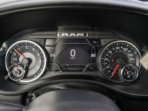 Used 2023 RAM 1500 Laramie AWD/4WD image 11