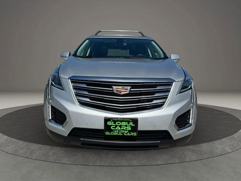 Used 2019 Cadillac XT5 Premium Luxury FWD image 3